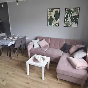  Apartament Trzypokojowy Apartament Polska