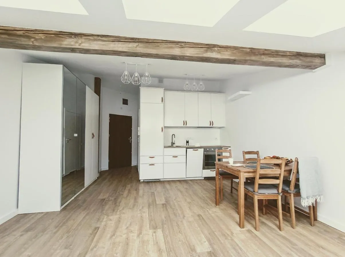 34M2 Apartament W Centrum Krakowa contacts